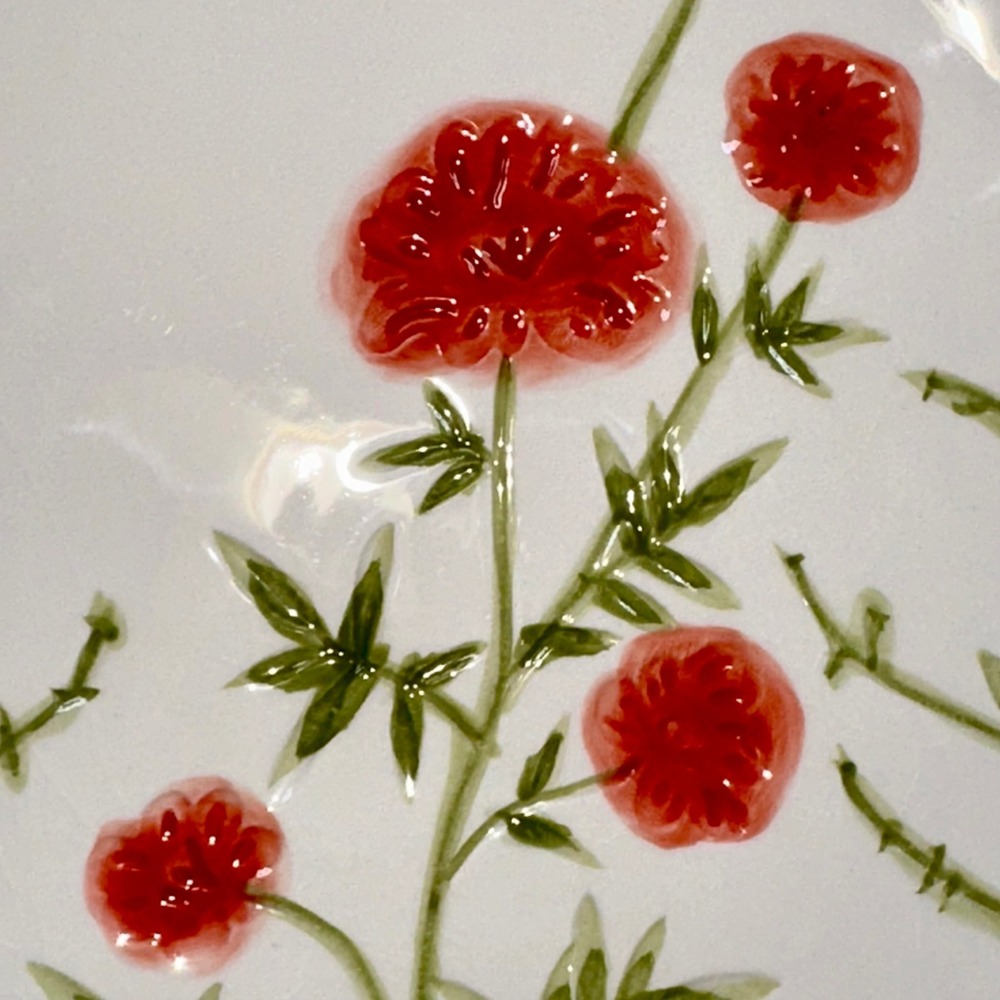 Set of 2 Vintage Kirkland's Red Poppies Embossed Ceramic Plates White 8.25" - Picture 2 of 5